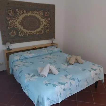 Willa Secchi Bifamiliare Sul Mare Iunp4784 *